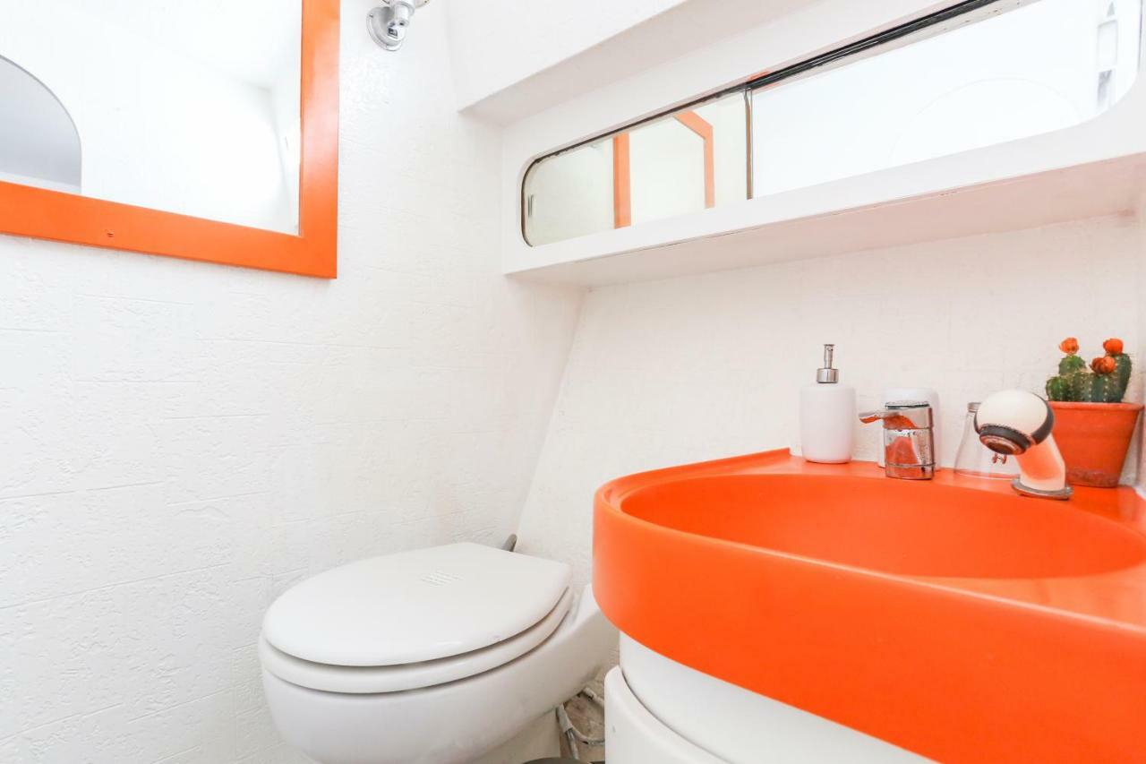 Eucala Motor Yacht Hotel East Molesey Kültér fotó